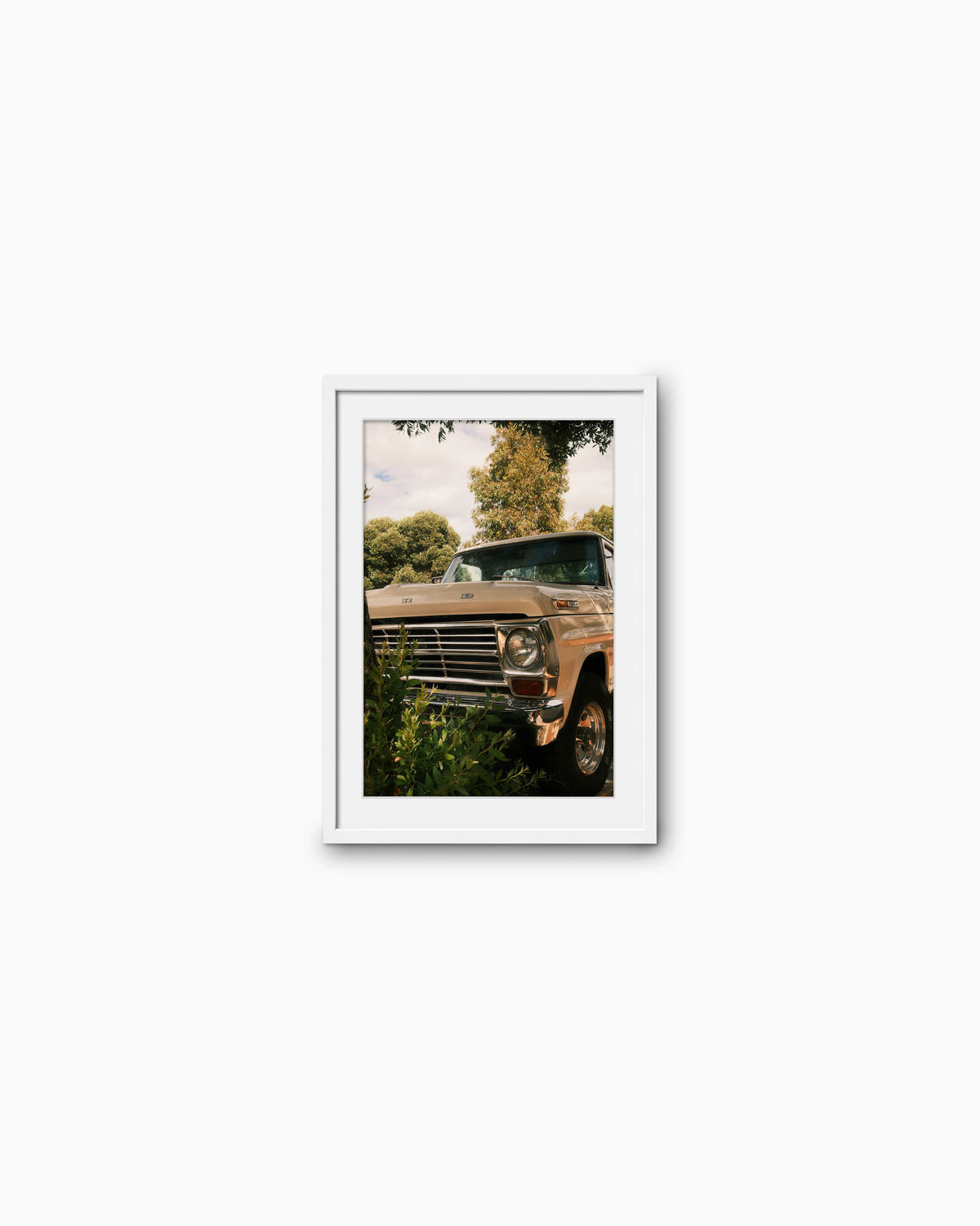 45x30cm , White , With mount